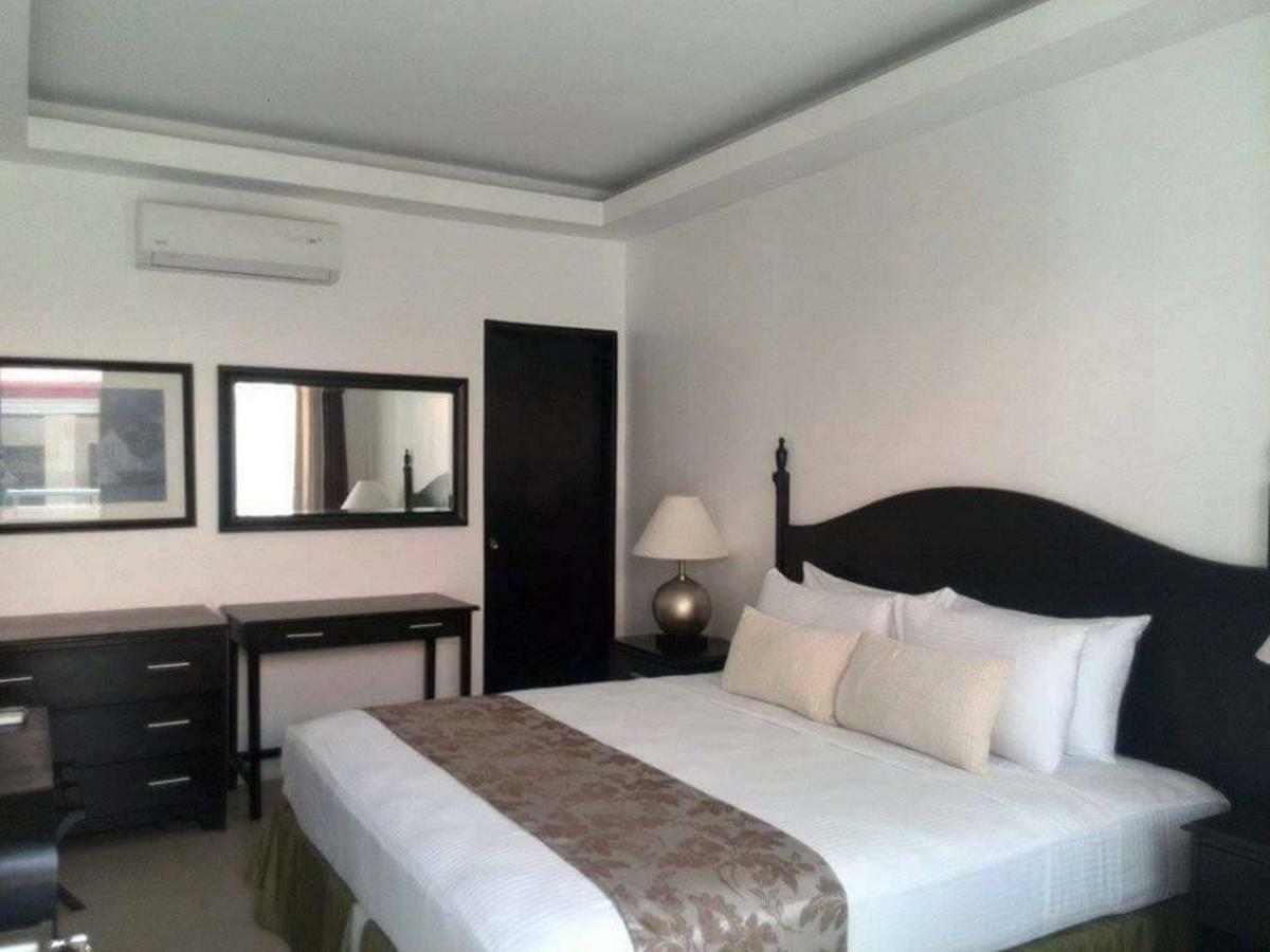 Chateau De Boracay Balabag  Luaran gambar